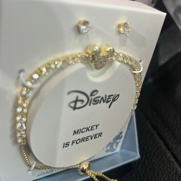 DISNEY MICKEY IS FOREVER ADJUSTABLE BRACELET WITH EARRINGS - Picture 6 of 11